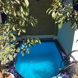 ** رياد Bab Lakhmiss المغرب